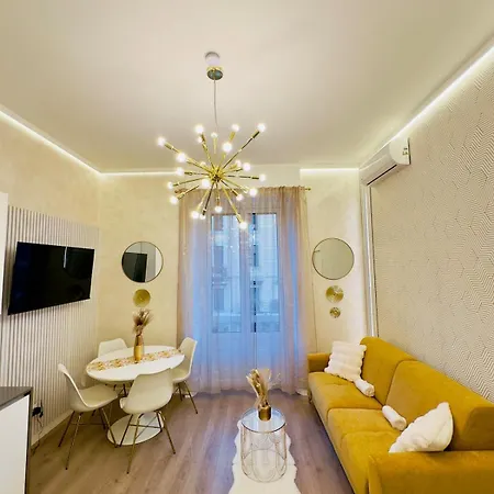 District Flat Apartament Mediolan
