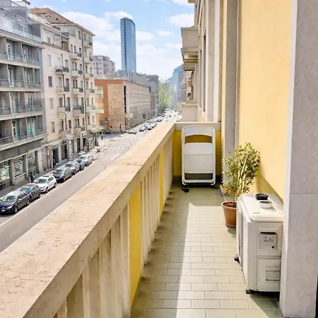 Apartament District Flat Mediolan