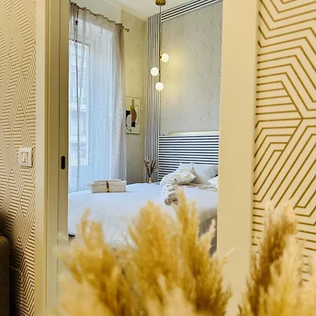 District Flat * Milán