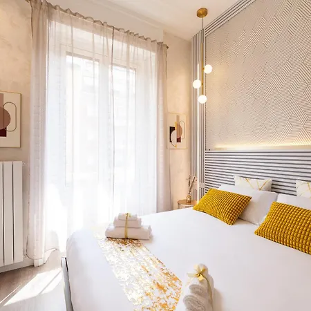 District Flat * Mediolan