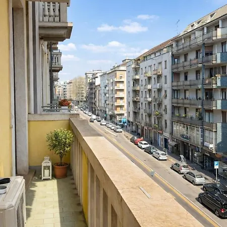 District Flat Lejlighed Milano